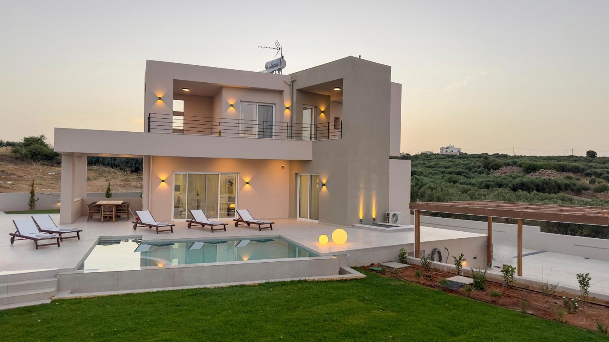 Blue Sky Villas Arkalochori Room photo
